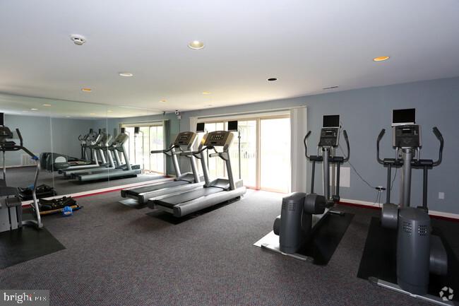 107 Idlewild Rd #2a Property Photo 6