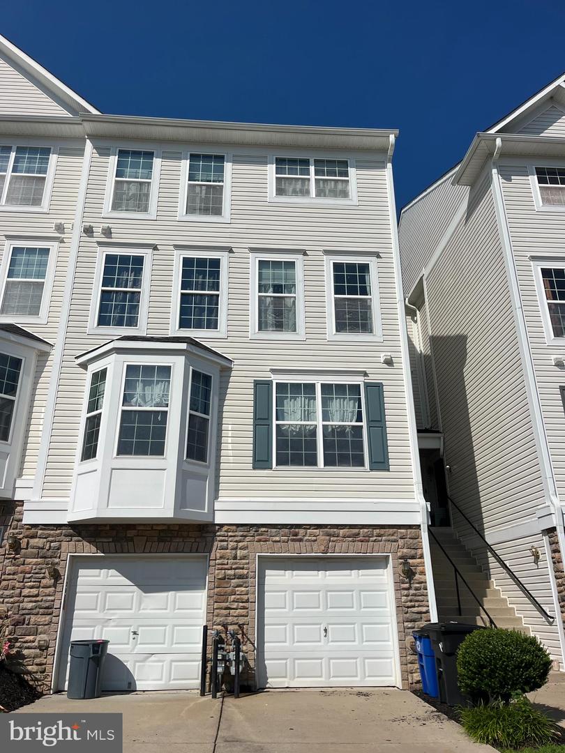 120 Mohegan Dr #a Property Photo 18