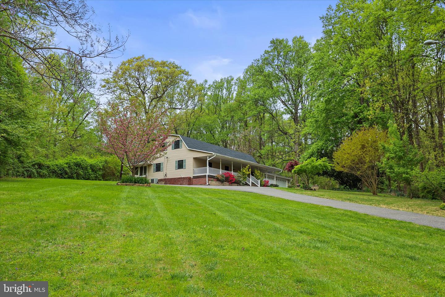 1426 Ridge Road Property Photo 2
