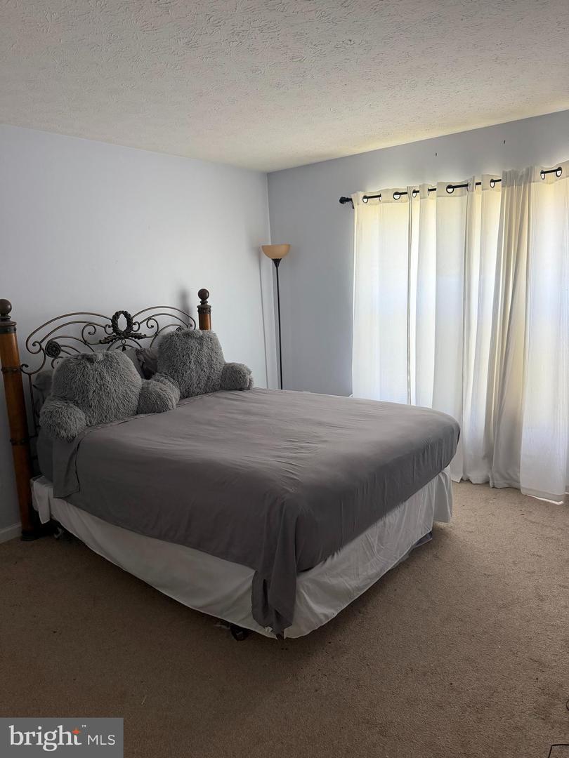 2969 Siwanoy Dr Property Photo 8