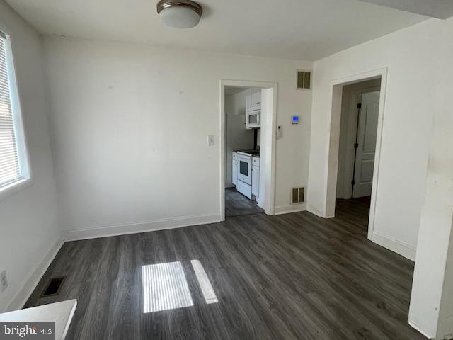 6 Market St Property Photo 6