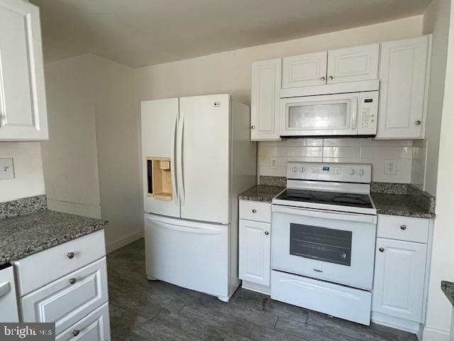 6 Market St Property Photo 9