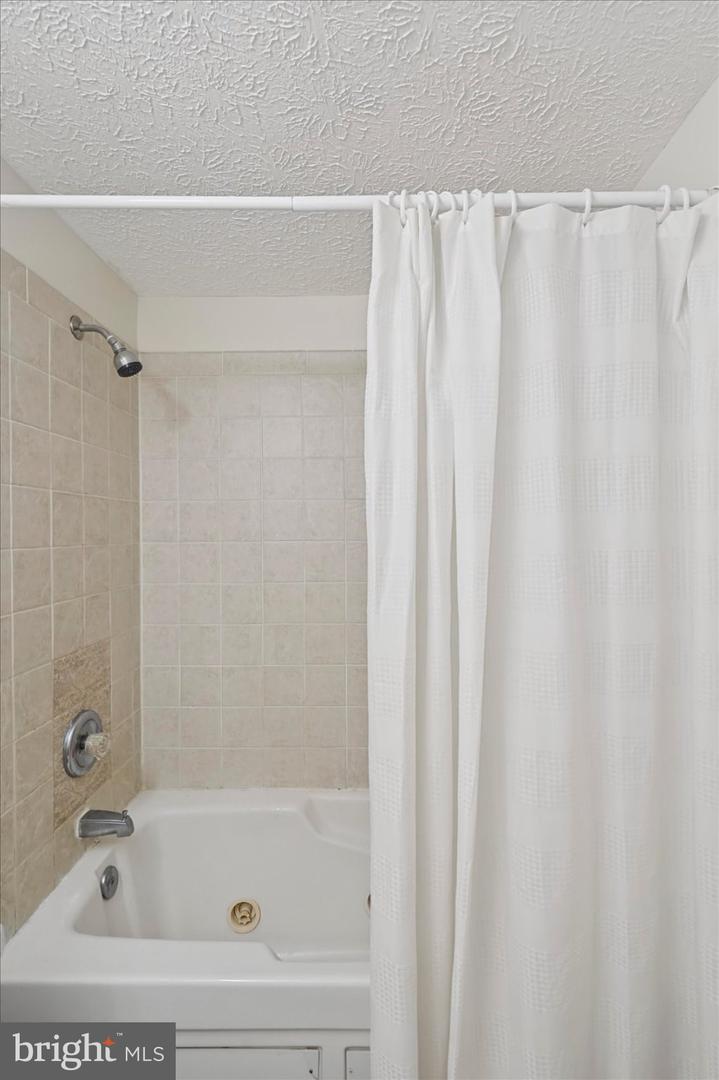 213 Bucket Post Ct Property Photo 31
