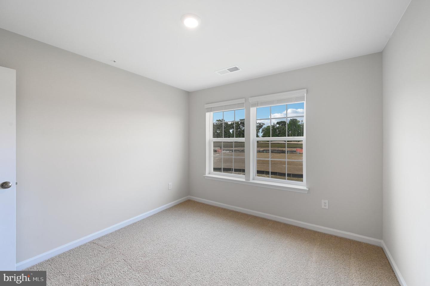 711 Managrass Dr Property Photo 29