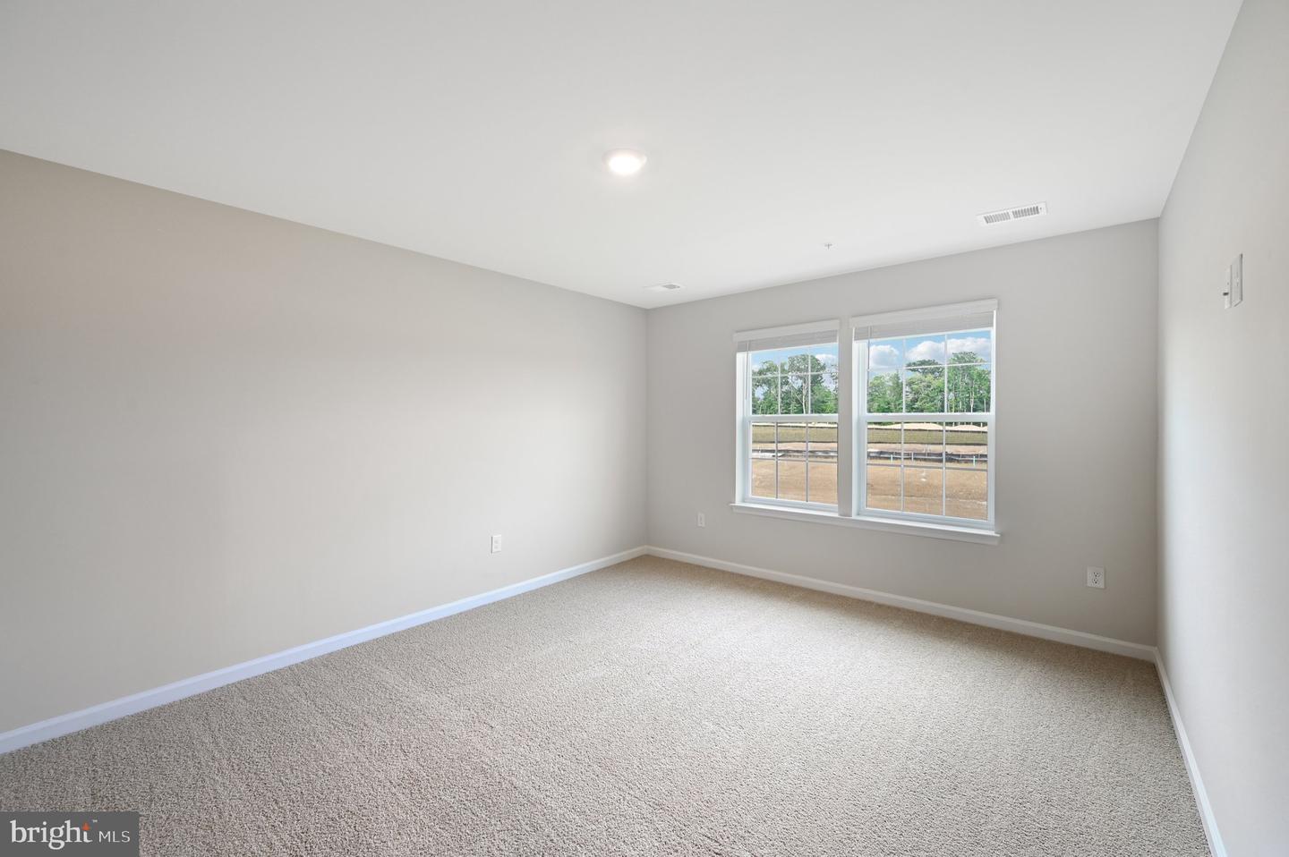 711 Managrass Dr Property Photo 31
