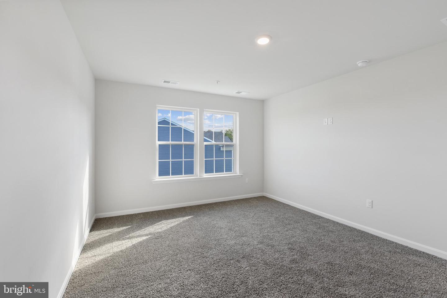 1713 Carver Cir Property Photo 28