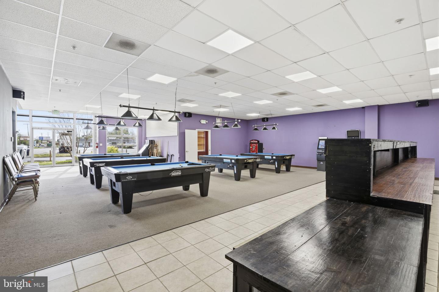690 S Philadelphia Blvd #100 Property Photo 5