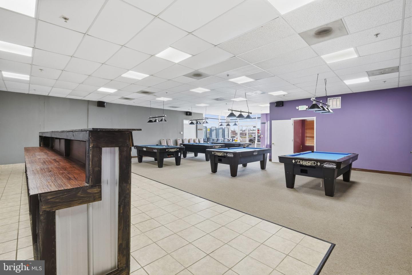 690 S Philadelphia Blvd #100 Property Photo 6