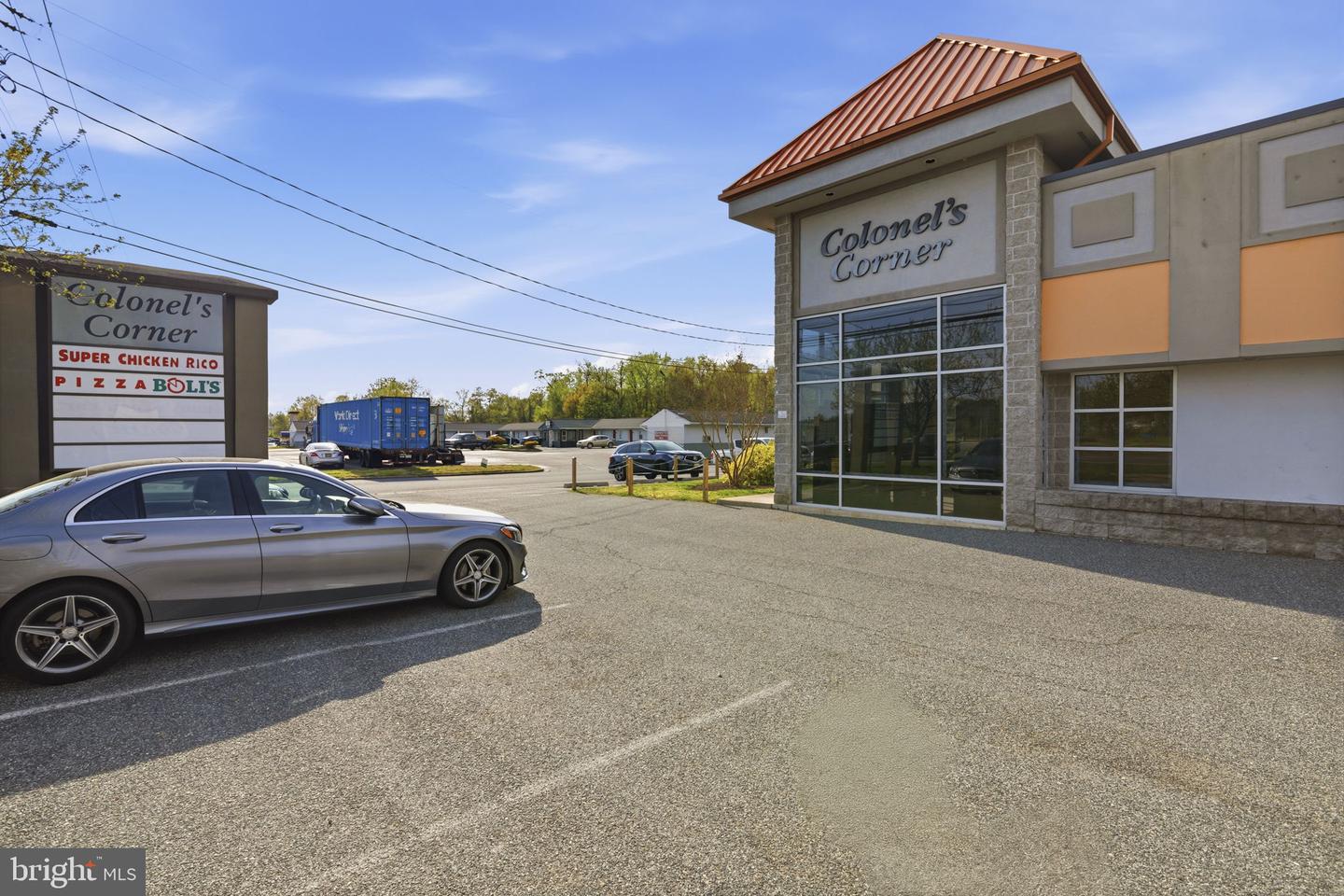 690 S Philadelphia Blvd #100 Property Photo 15