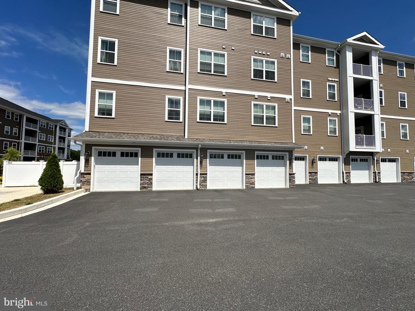 406 Bold Ruler Ct #303 Property Photo 13