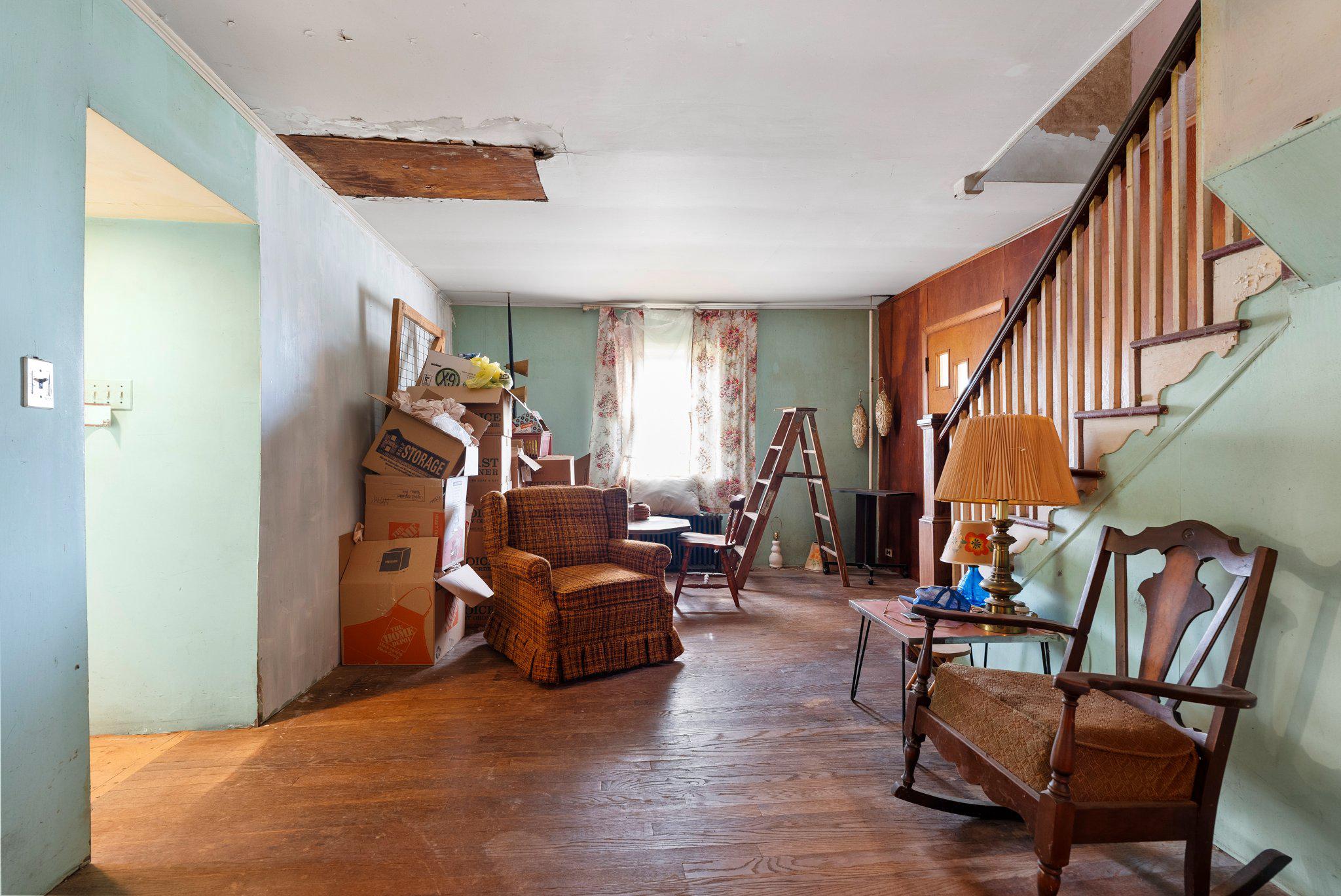 3335 Charles St Property Photo 12