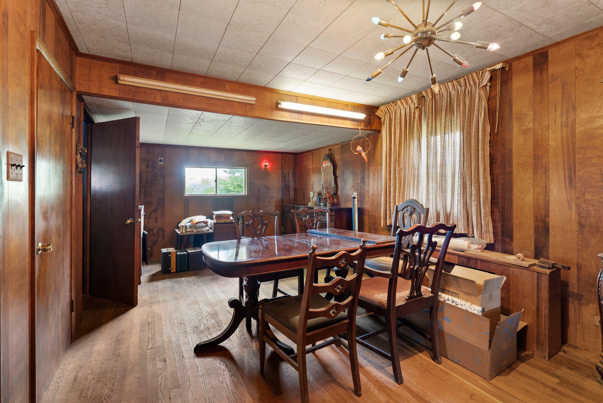 3335 Charles St Property Photo 14