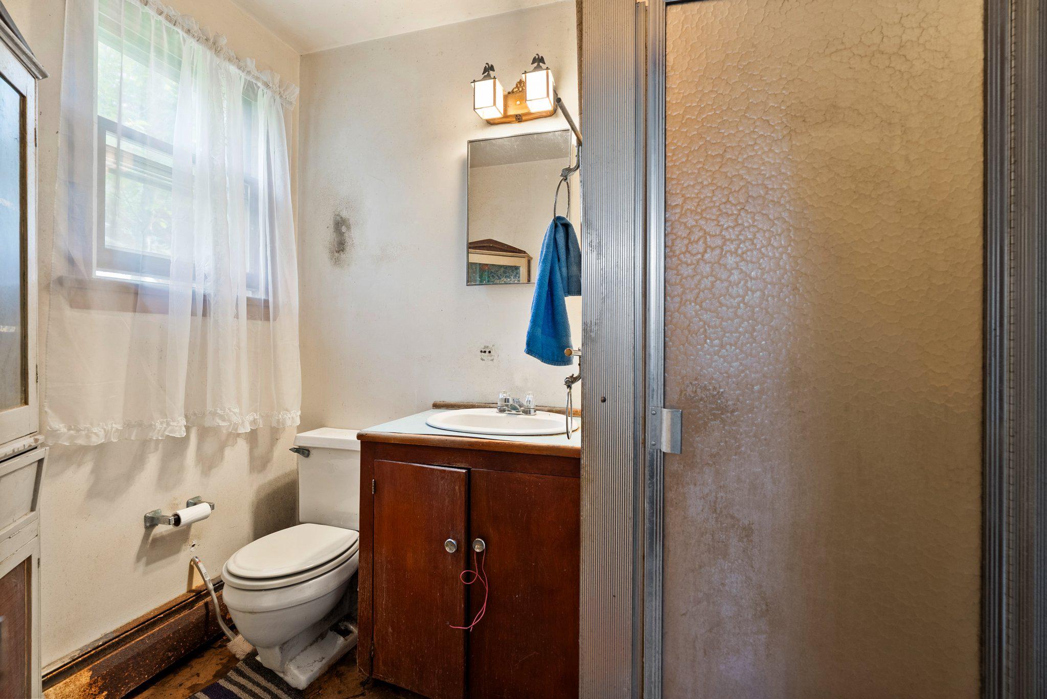 3335 Charles St Property Photo 18