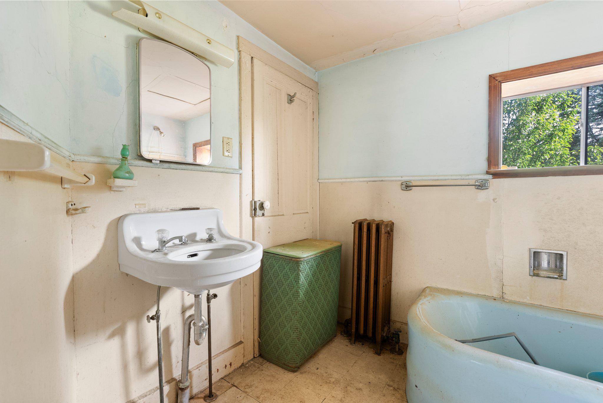 3335 Charles St Property Photo 21