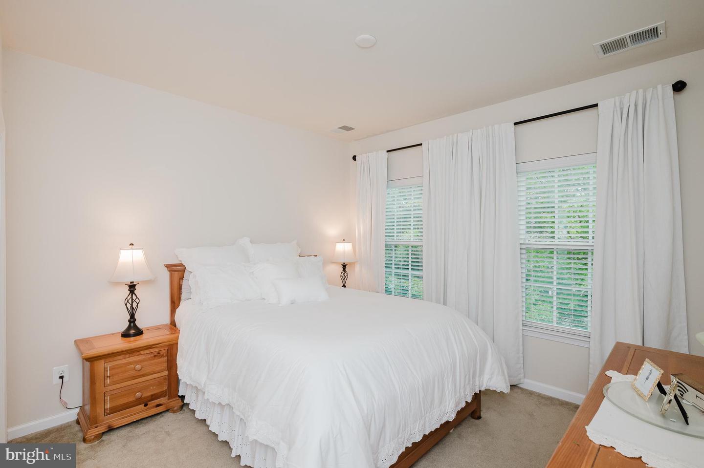 303 Lothian Way #303 Property Photo 10