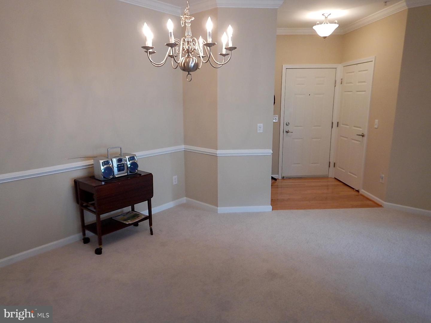 633 Wallingford Rd #201 Property Photo 7