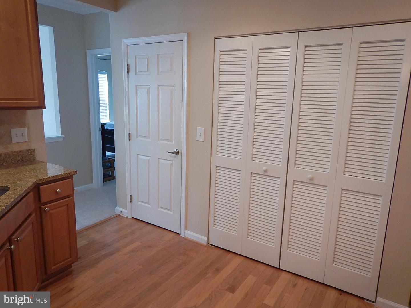 633 Wallingford Rd #201 Property Photo 13