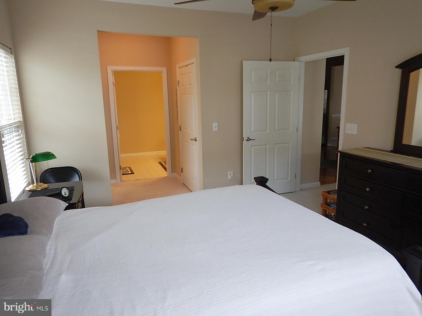 633 Wallingford Rd #201 Property Photo 20