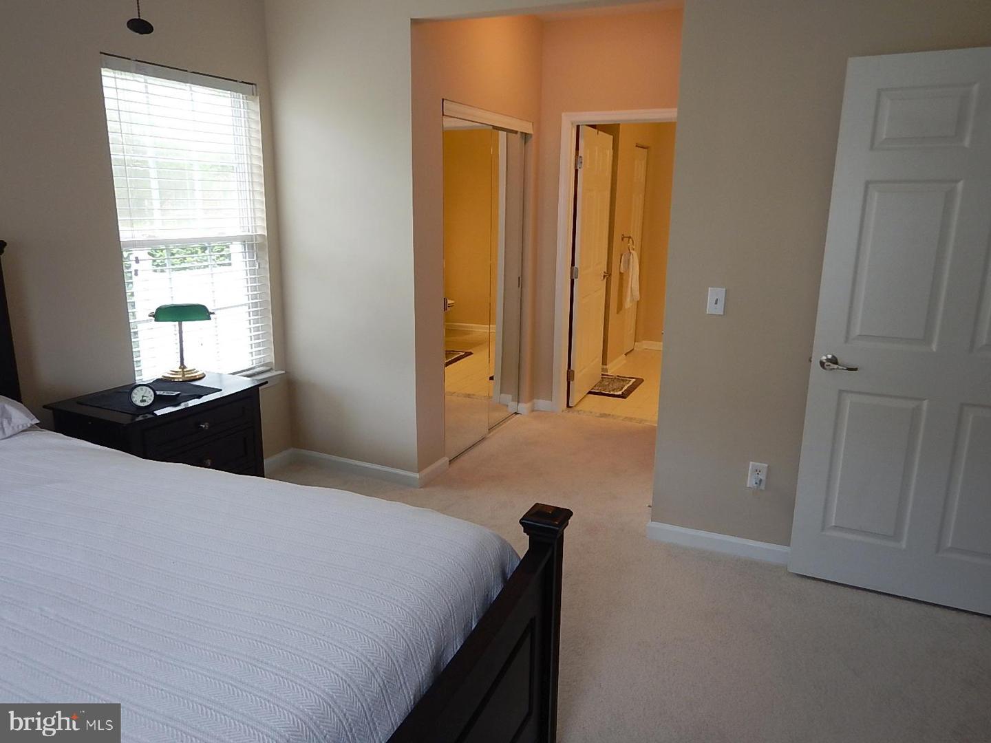 633 Wallingford Rd #201 Property Photo 21