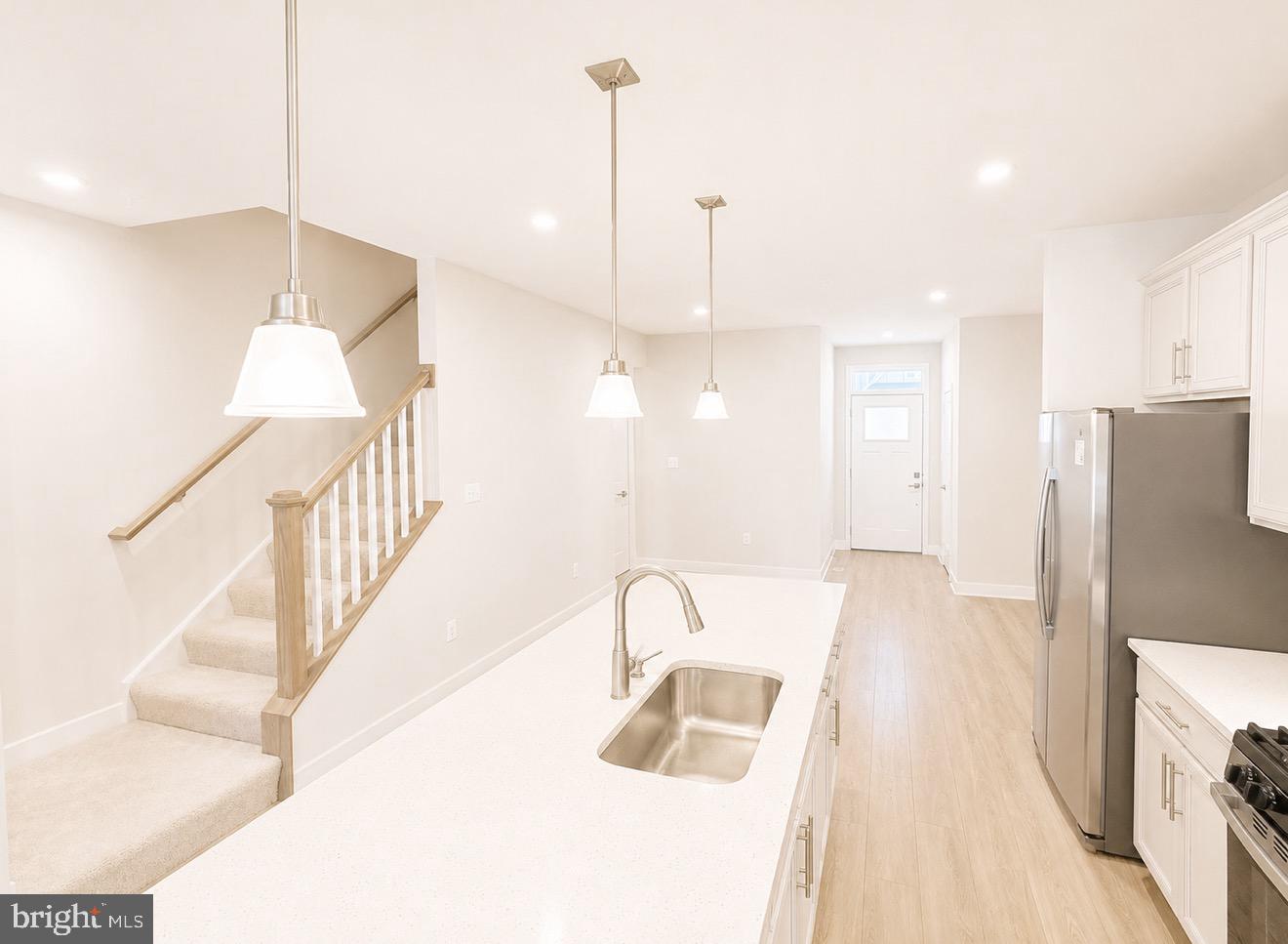2428 Steamboat Way Property Photo 6