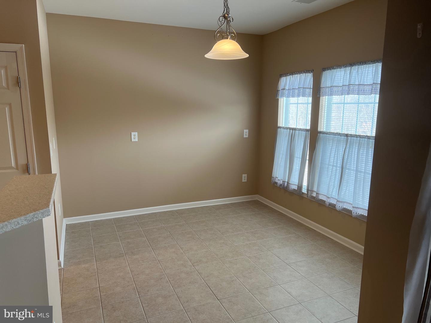 812 Long Dr #812-f Property Photo 6