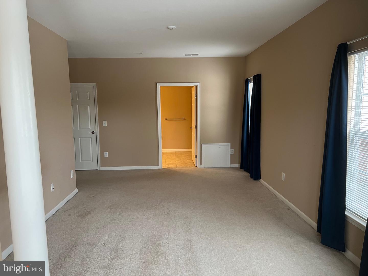812 Long Dr #812-f Property Photo 10