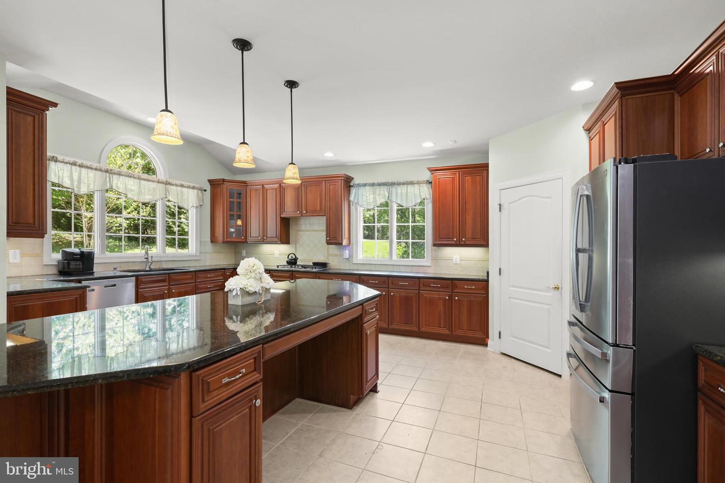1601 Rushing Stream Ct Property Photo 30