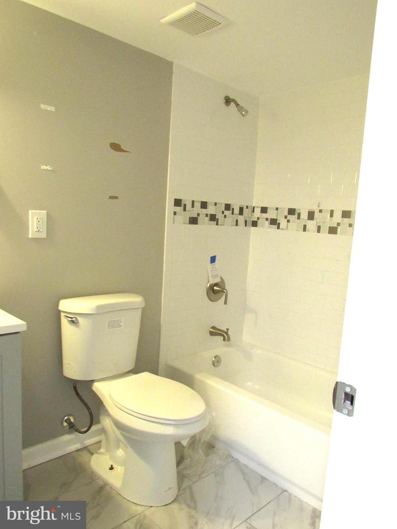 1533 Mitchell Ln Property Photo 14
