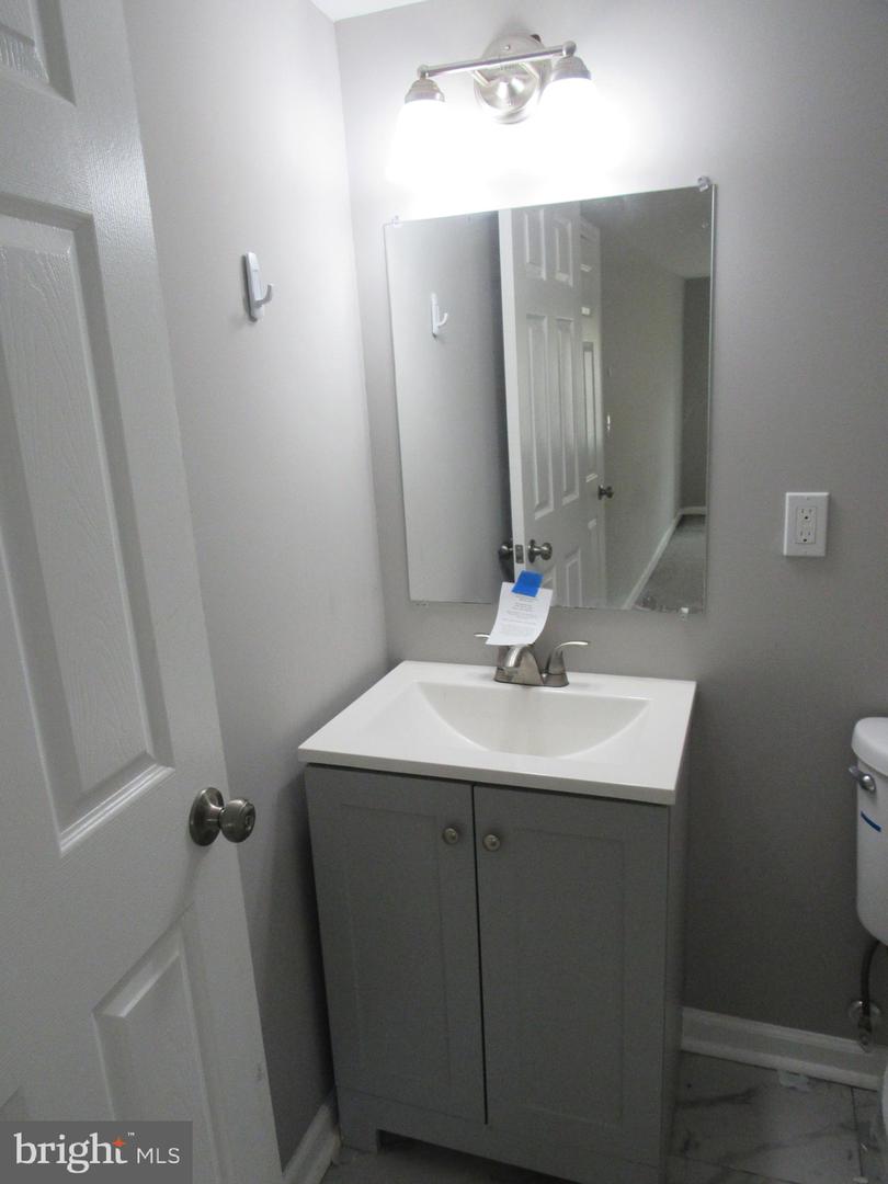 1533 Mitchell Ln Property Photo 16