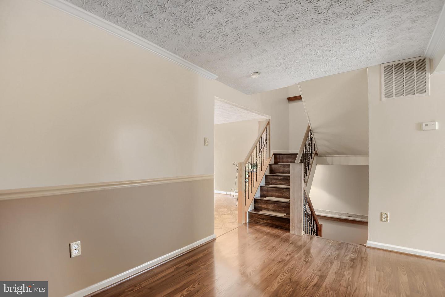 3234 Split Oak Ct Property Photo 2