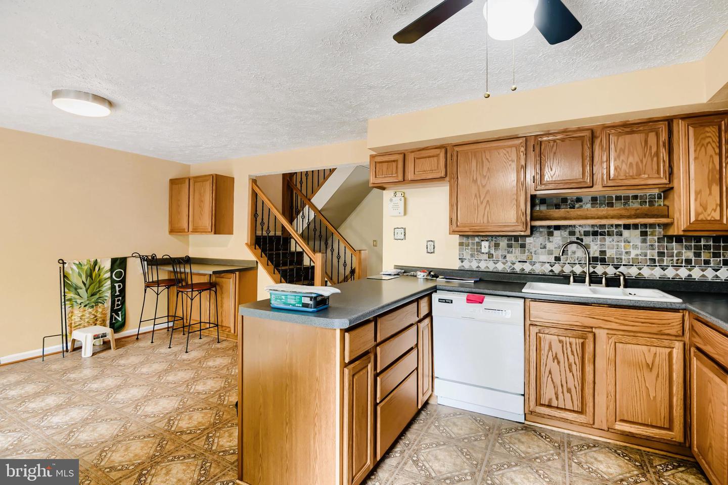 3234 Split Oak Ct Property Photo 5