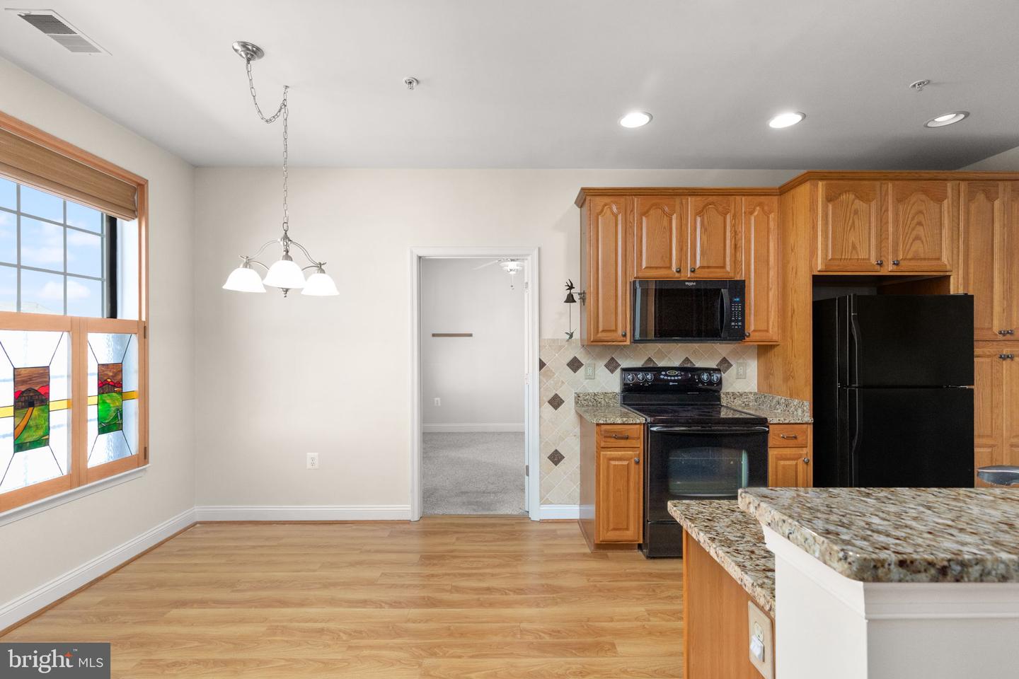 1818 Selvin Dr #301 Property Photo 8