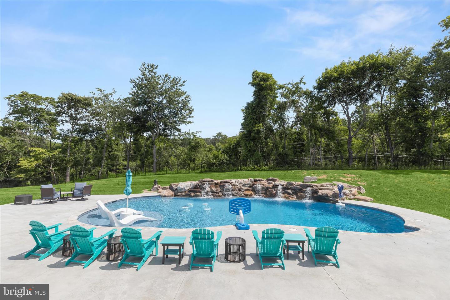 3003 SHEFFIELD CT