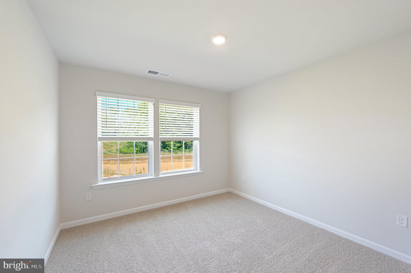 1715 Carver Cir Property Photo 37