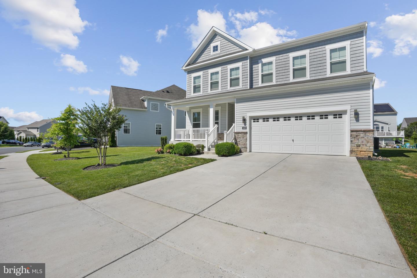 1328 N Sewards Ct Property Photo 1