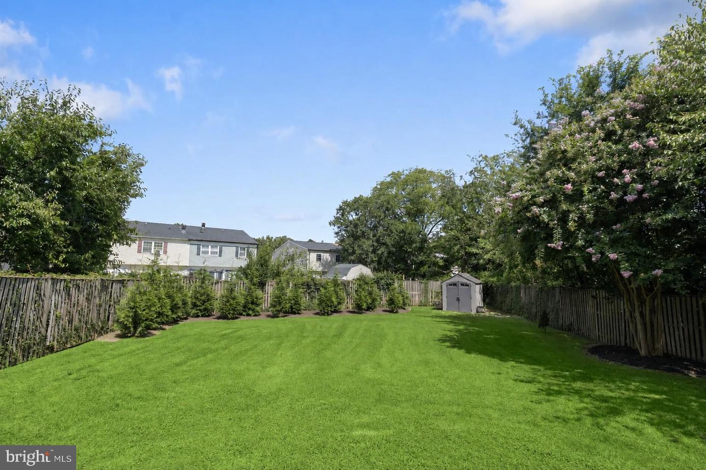 318 Brittany Dr Property Photo 43