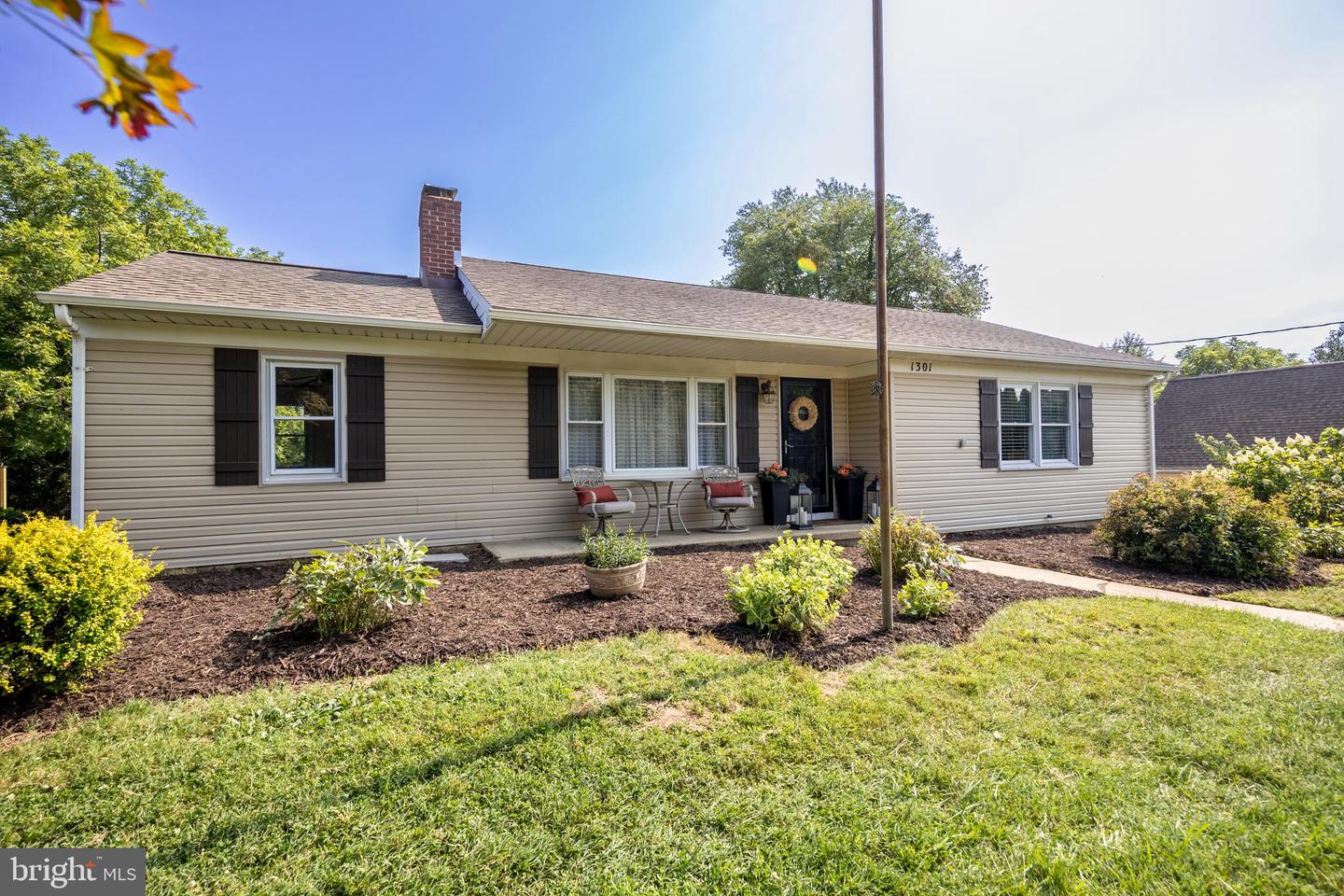 1301 Philadelphia Rd Property Photo 1
