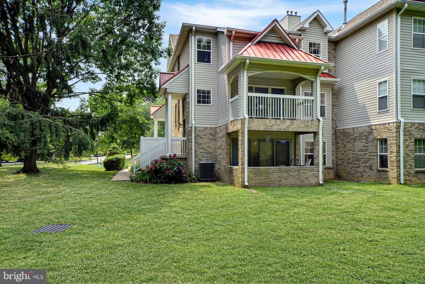 201 Kimary Ct #201-i Property Photo 1