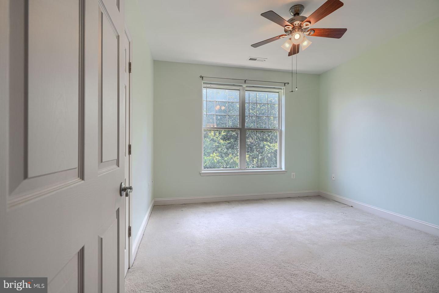 1604 Martha Ct #201 Property Photo 23