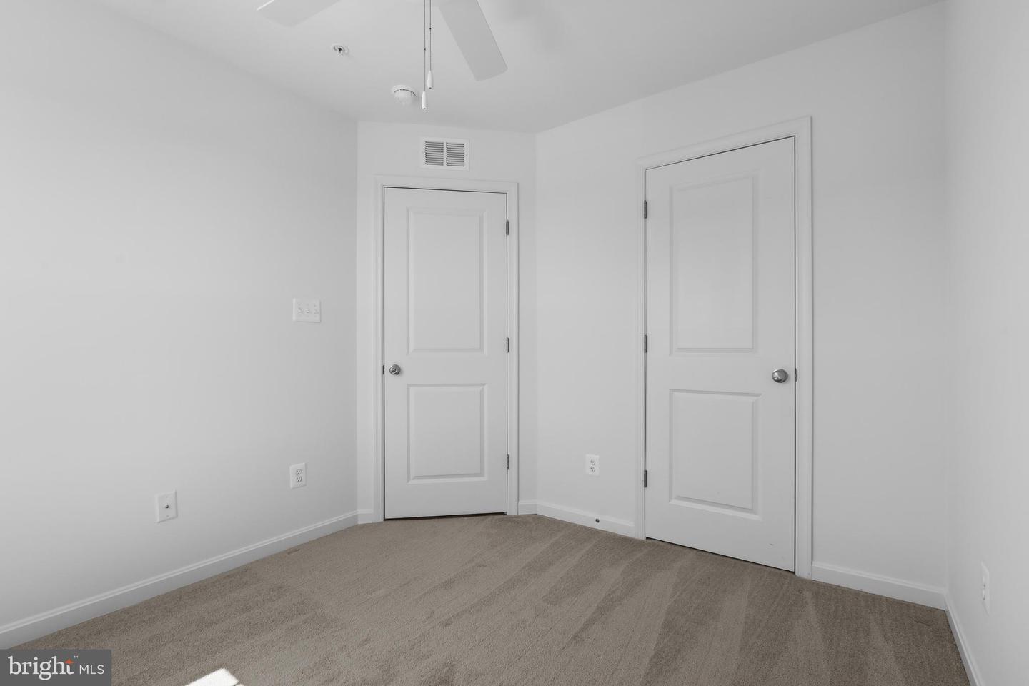 379 Hackley Dr Property Photo 31