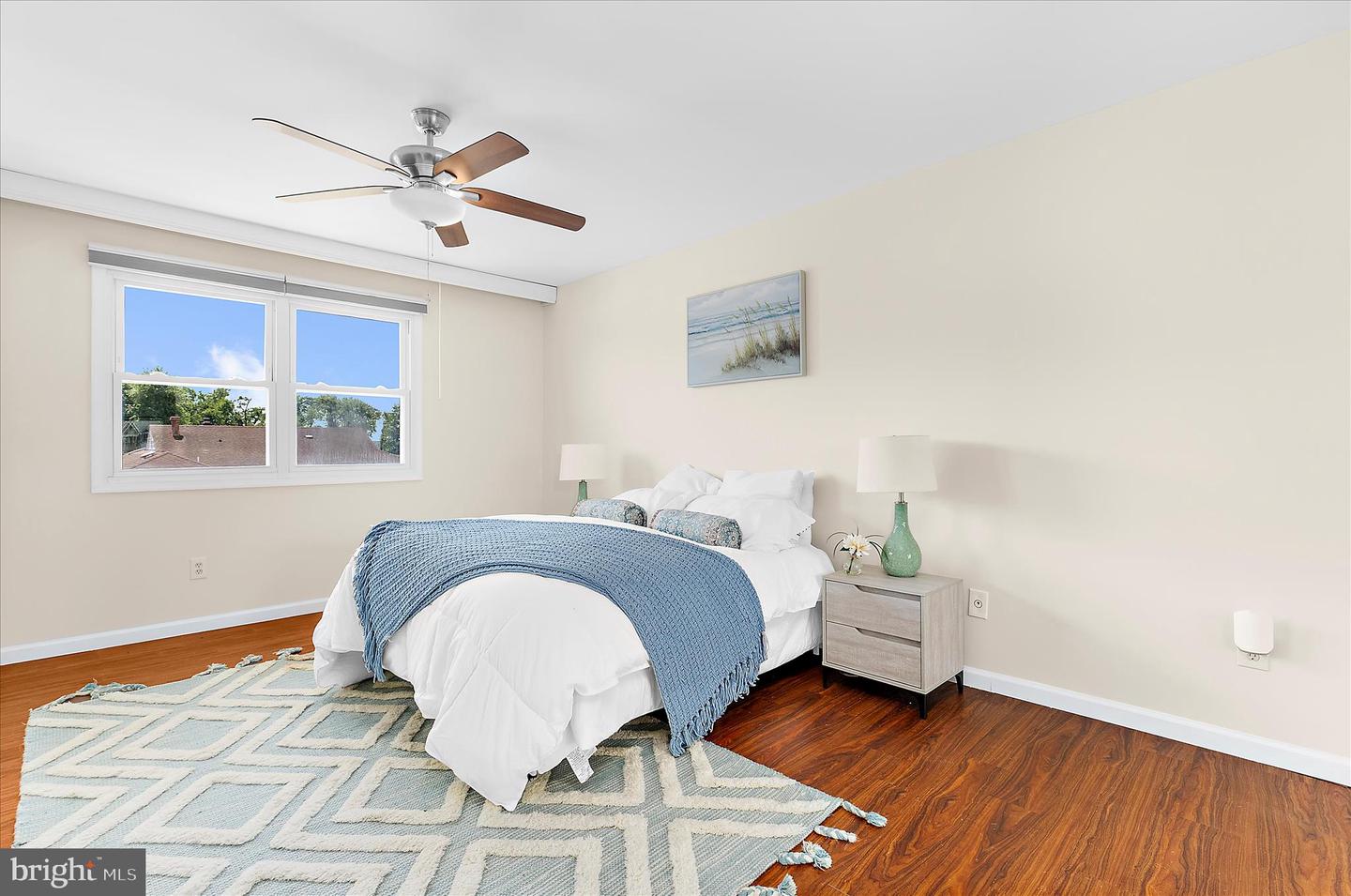 35 Neptune Dr Property Photo 30