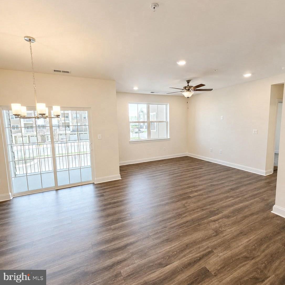 404 Bold Ruler Ct #204 Property Photo 1