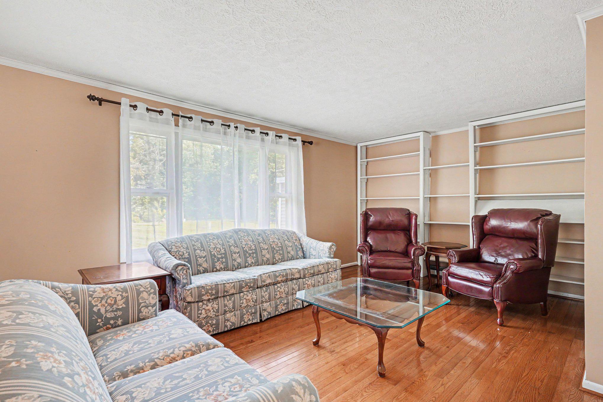 2028 Park Beach Dr Property Photo 6
