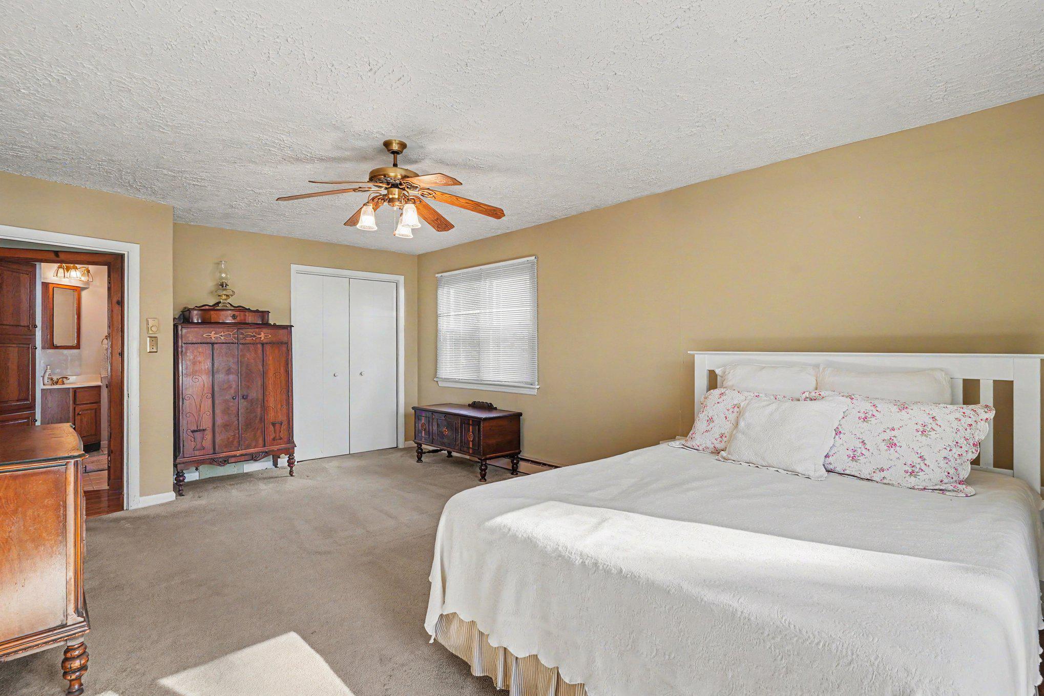 2028 Park Beach Dr Property Photo 19