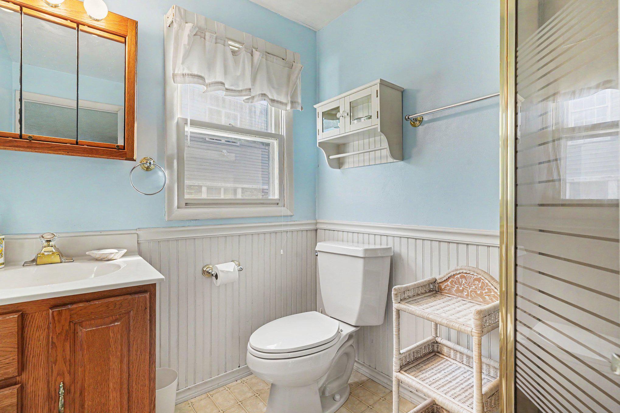 2028 Park Beach Dr Property Photo 23