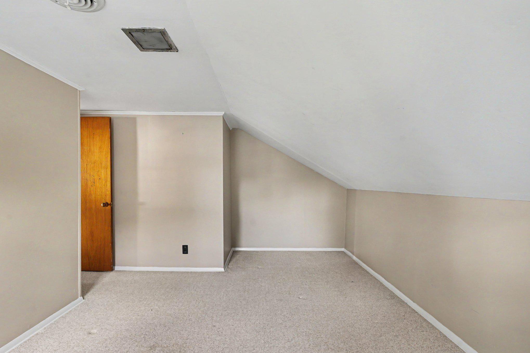 2028 Park Beach Dr Property Photo 31