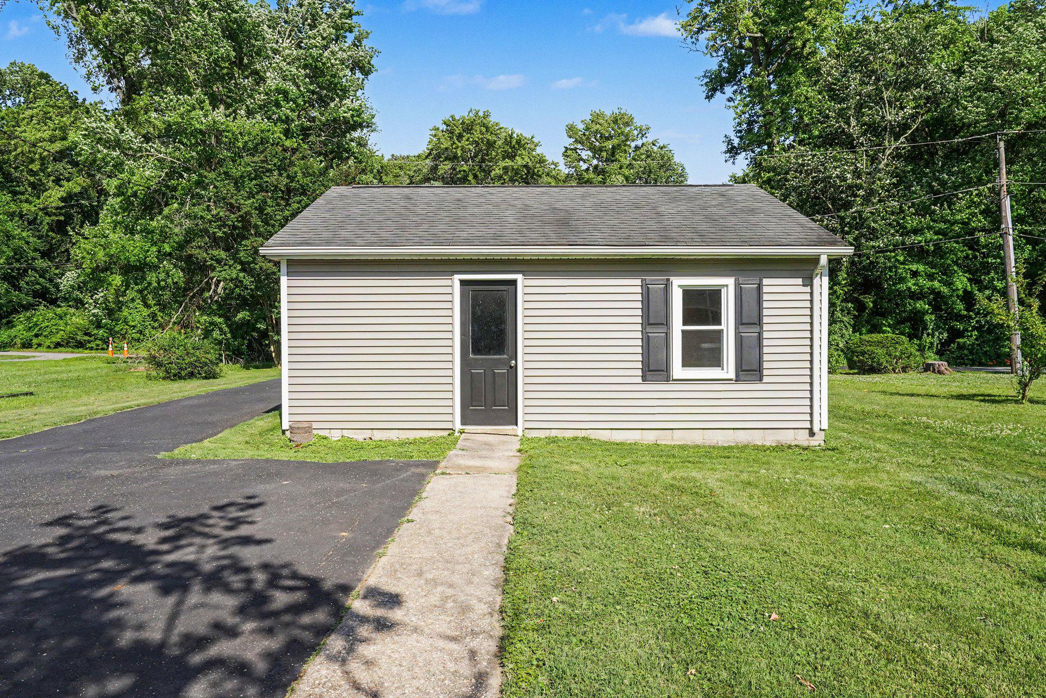2028 Park Beach Dr Property Photo 42