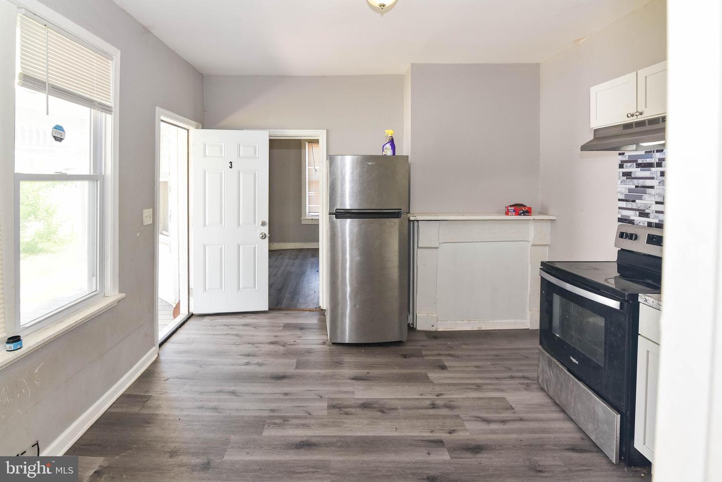 128 S Philadelphia Blvd Property Photo 17