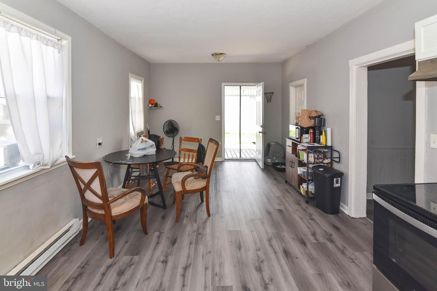 128 S Philadelphia Blvd Property Photo 27