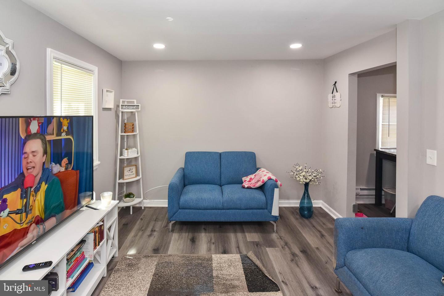128 S Philadelphia Blvd Property Photo 36